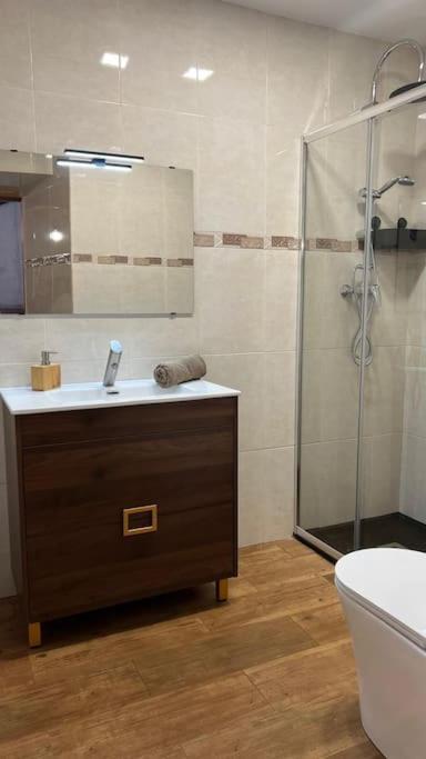 Ca La Trini Vivienda Vacacional Nava Exterior photo